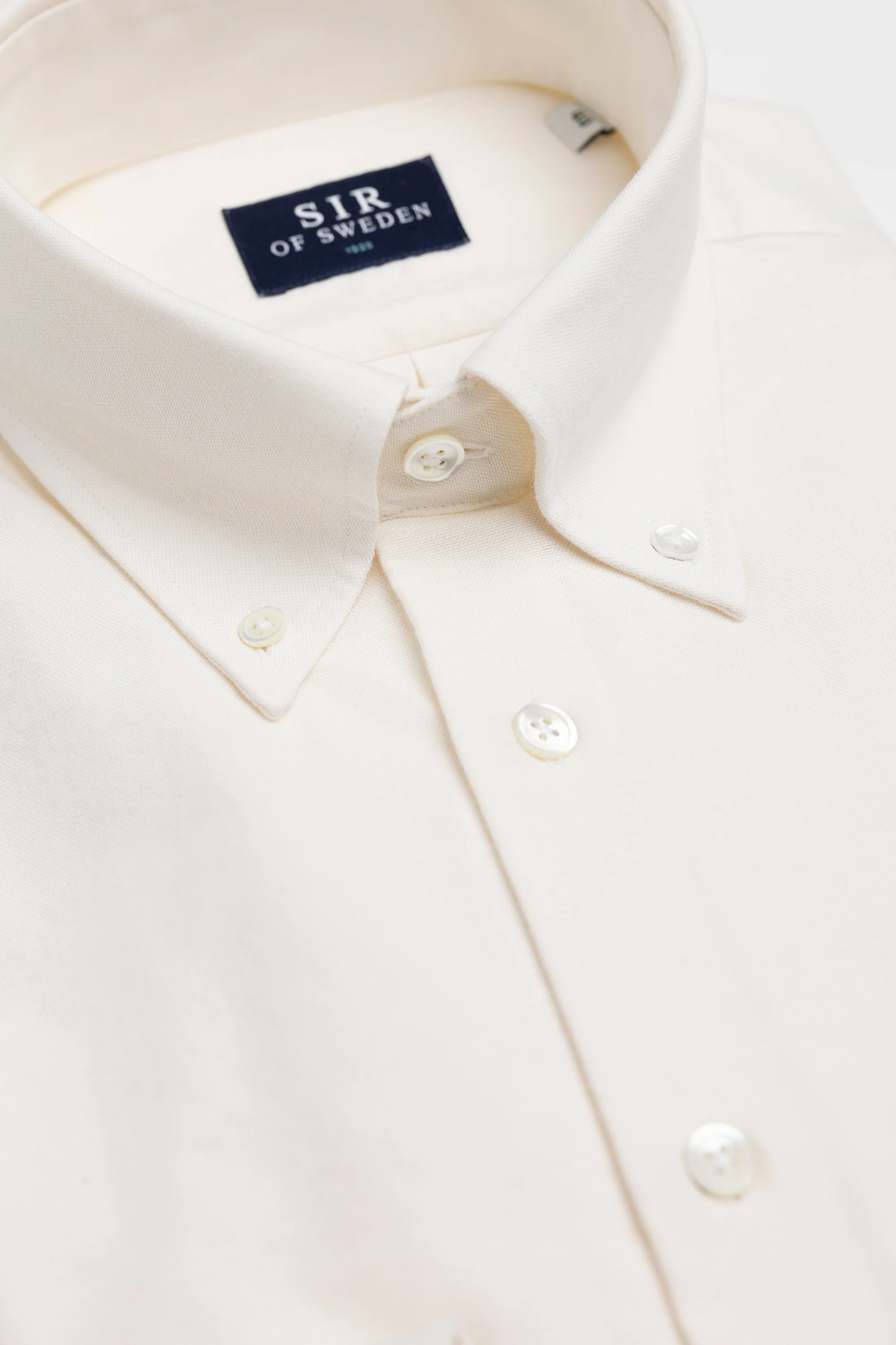 Jerry Off White Oxford Shirt - Image 3