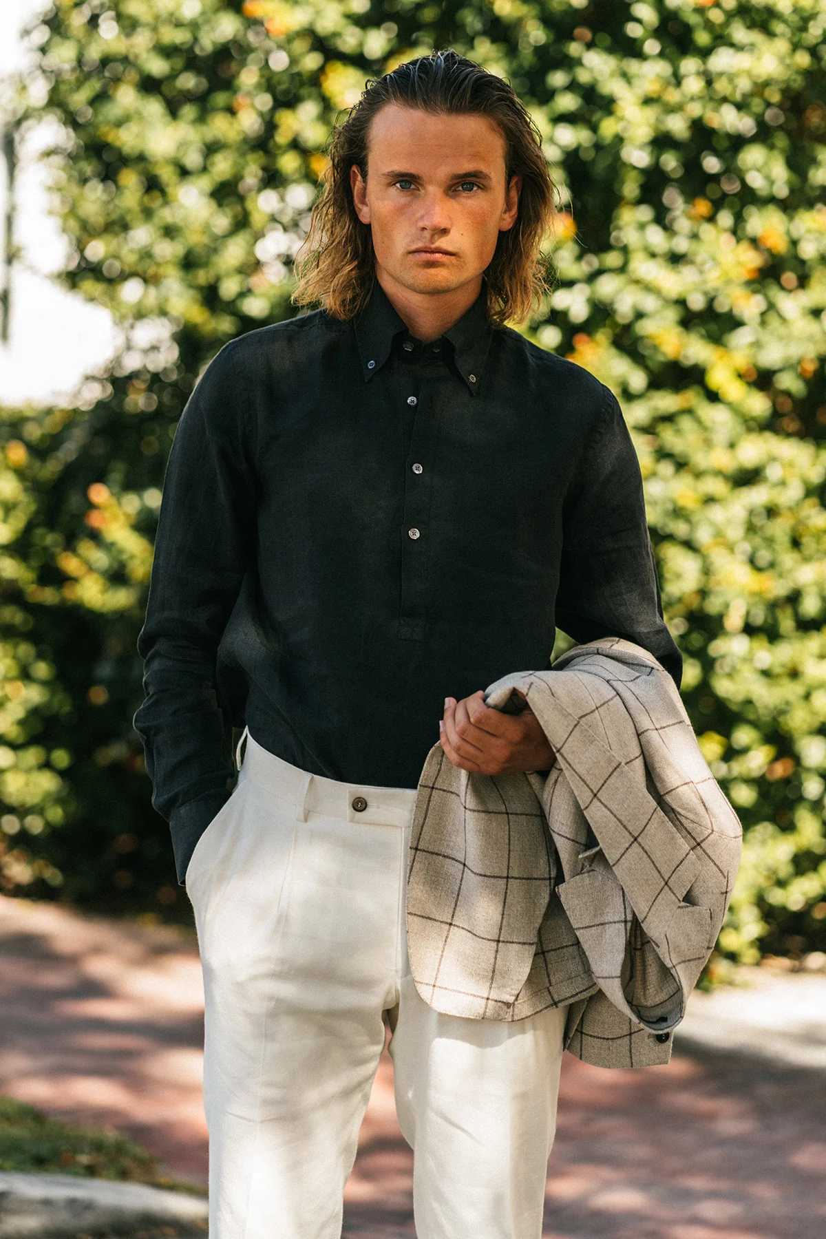Jerry Pop Black Linen Popover Shirt - Image 3