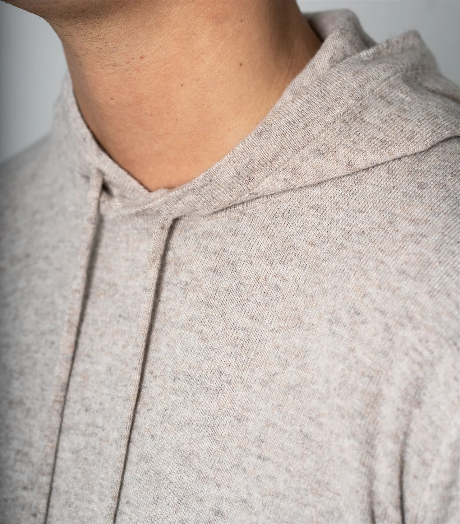 Runo Beige Cashwool Hoodie - Image 2